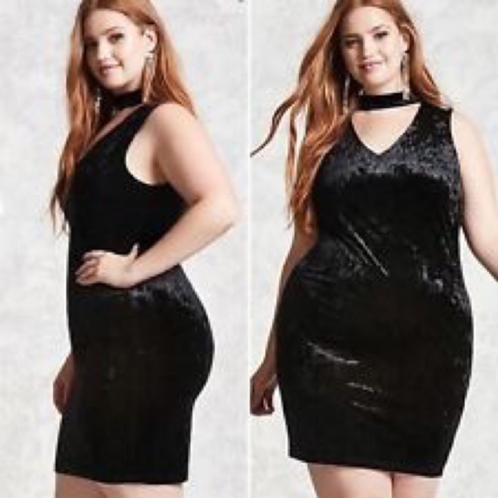 NWT ✔️Velvet Choker Dress